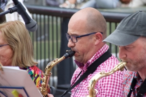 Elma, Jeroen en Rob op sax